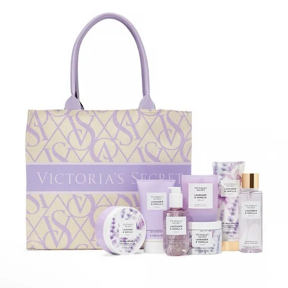 Victoria’s secret’s The Balance Ritual Kit Giftset - Picture 1 of 3